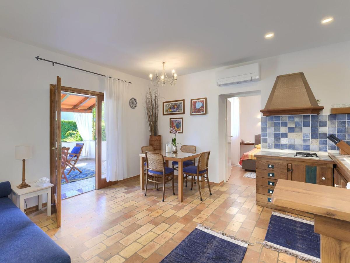 Holiday Home Punta By Interhome Umag Eksteriør bilde