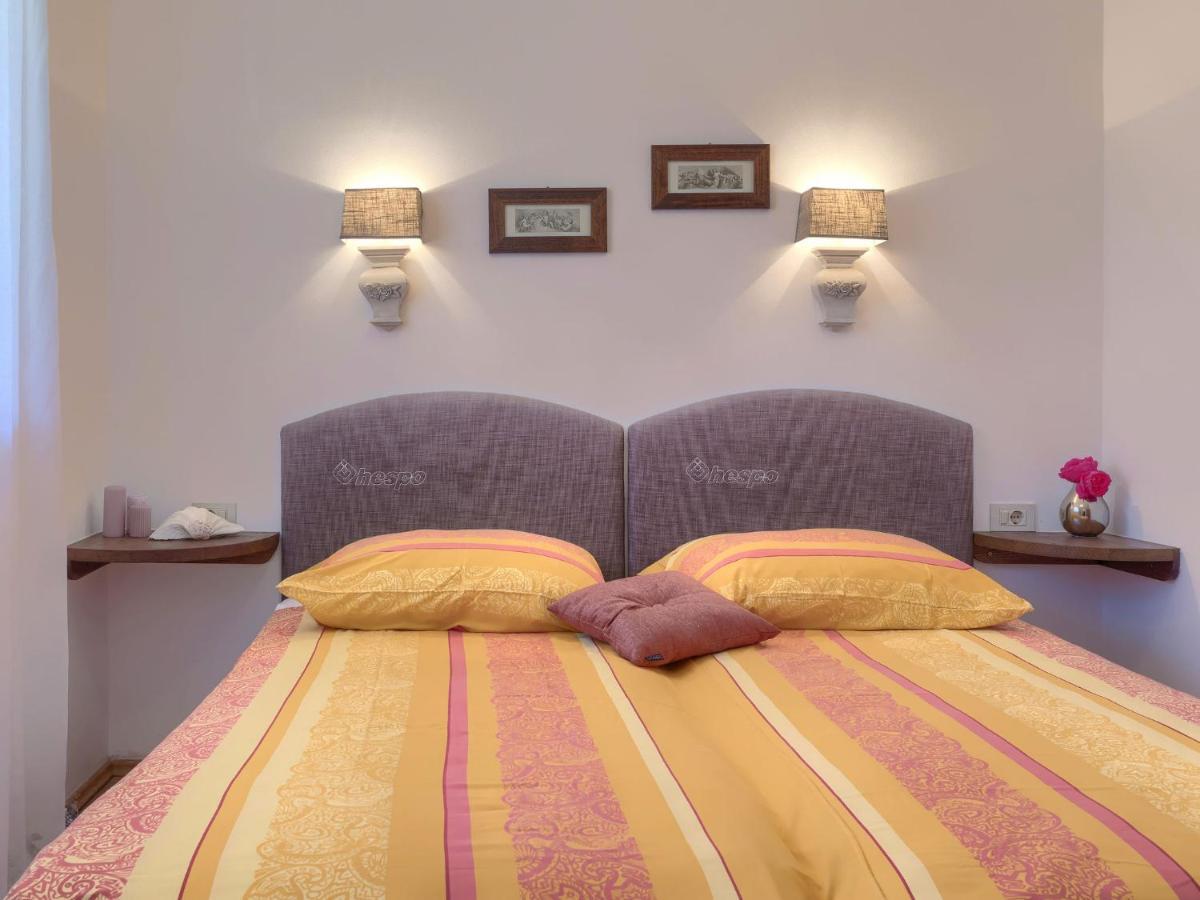 Holiday Home Punta By Interhome Umag Eksteriør bilde