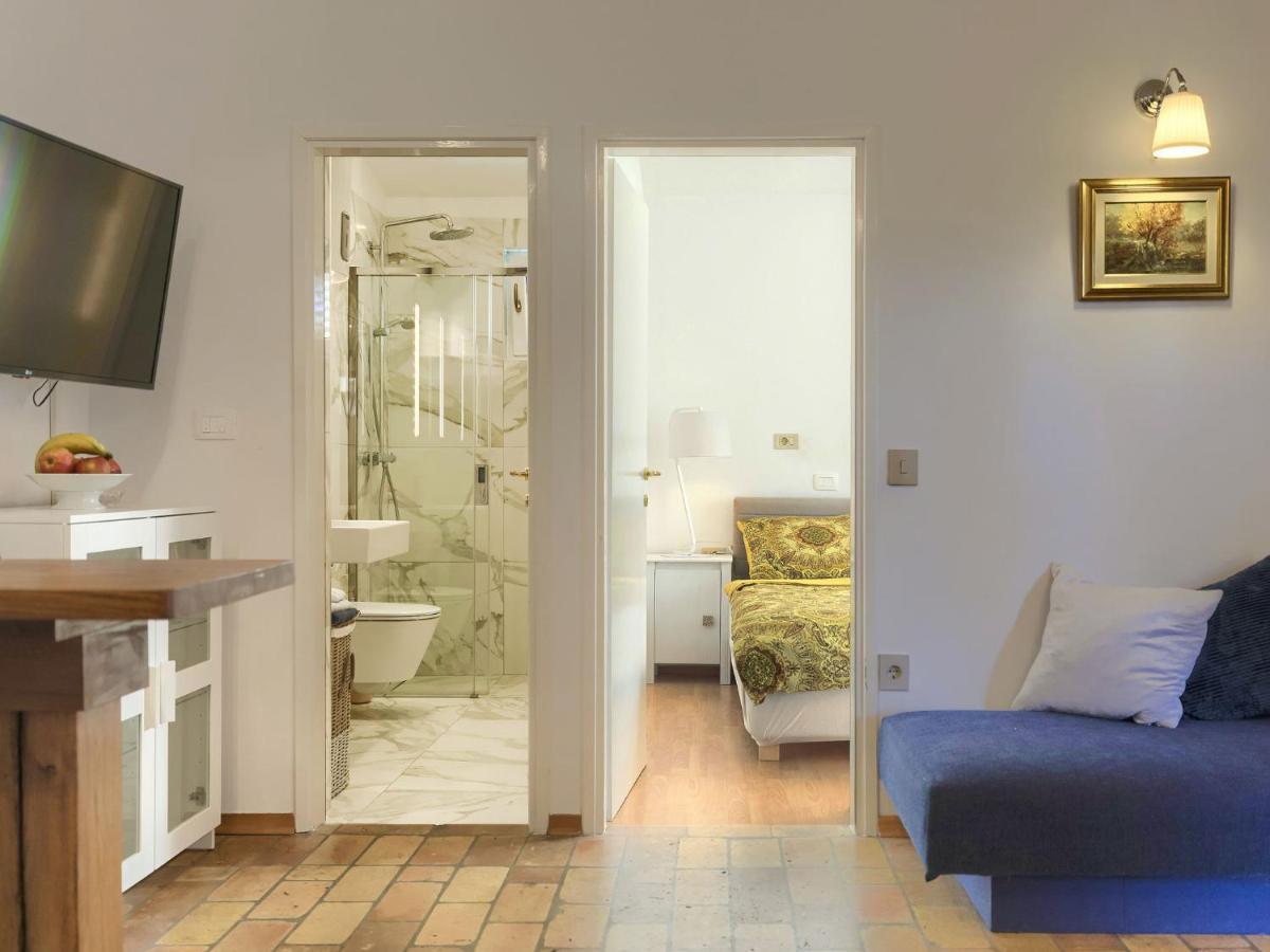 Holiday Home Punta By Interhome Umag Eksteriør bilde